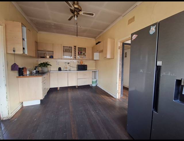 3 BEDROOM HOUSE FOR SALE IN THREE RIVERS